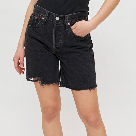 Levi’s 501 Short - Picture 4 of 5